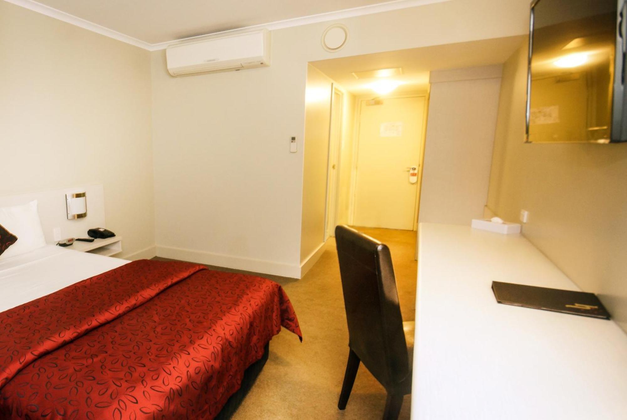 Isa Hotel Mount Isa Kamer foto