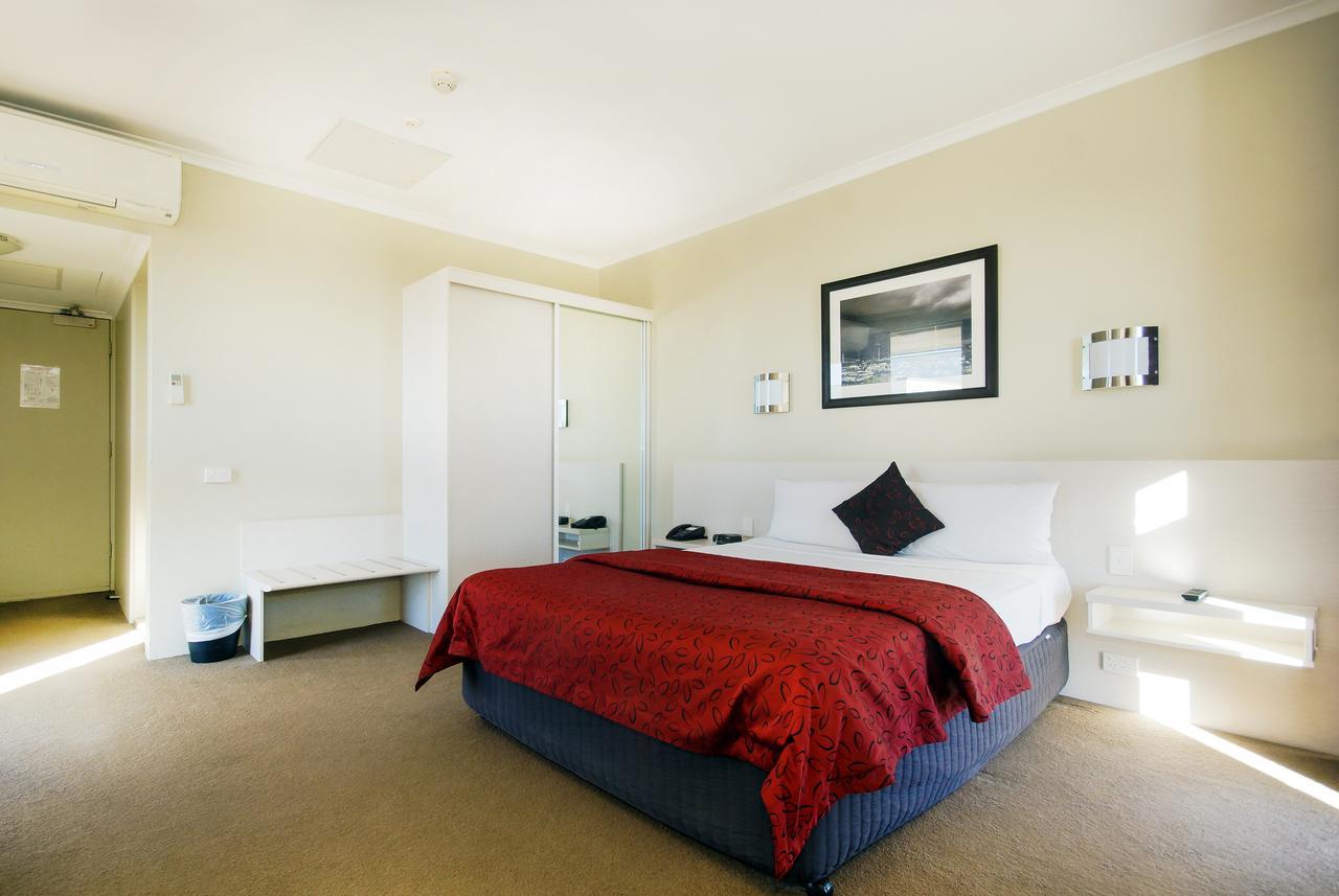 Isa Hotel Mount Isa Kamer foto